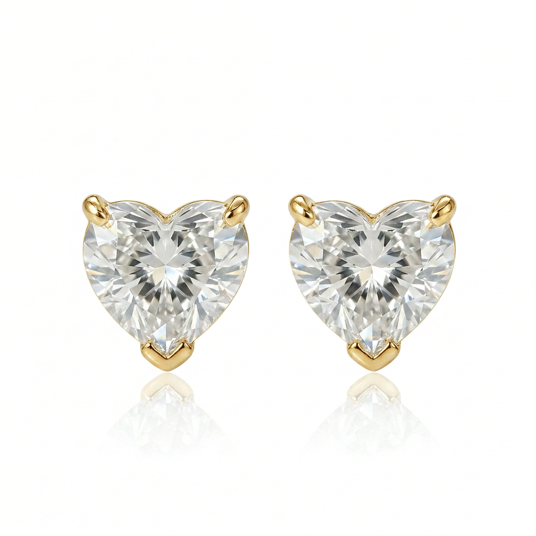 Airrealé Heart Diamond Stud Earrings
